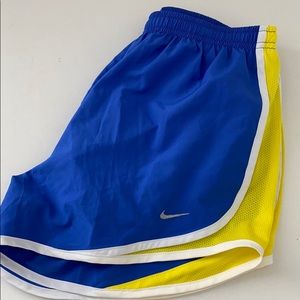 Nike Tempo Shorts - excellent condition!